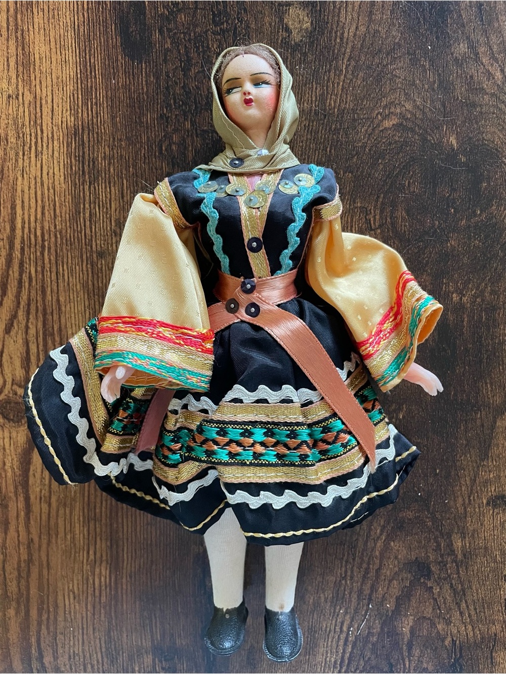 Vintage traditional Greek souvenir doll from the 1960s/70s.